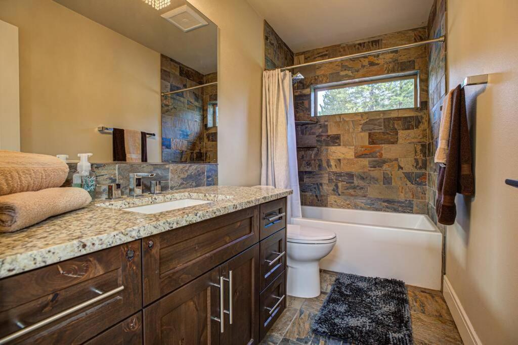 Newly Built Modern Chalet Duplex - 2 Mount Hood Village Exterior photo